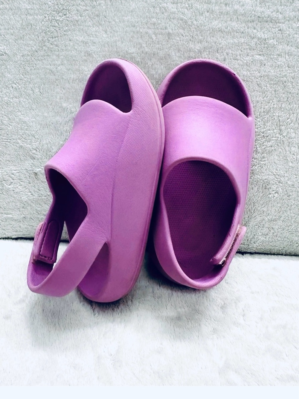 DSG GIRLS SANDALS Lilac Color Size US 10 Kids